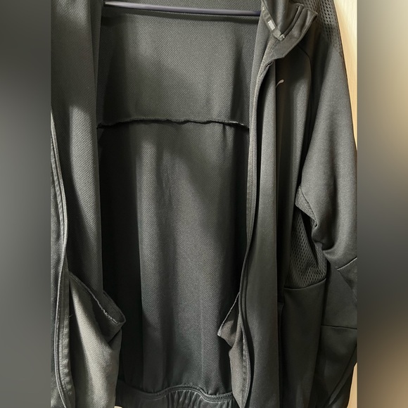 Men’s PUMA Performance Running Jacket - Picture 3 of 6